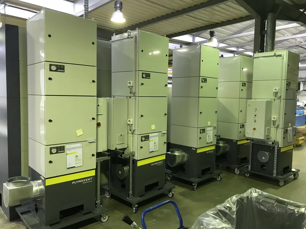 CNC machining center with oil mist collection system installed